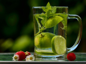 Salud Ecológica: agua y limón.